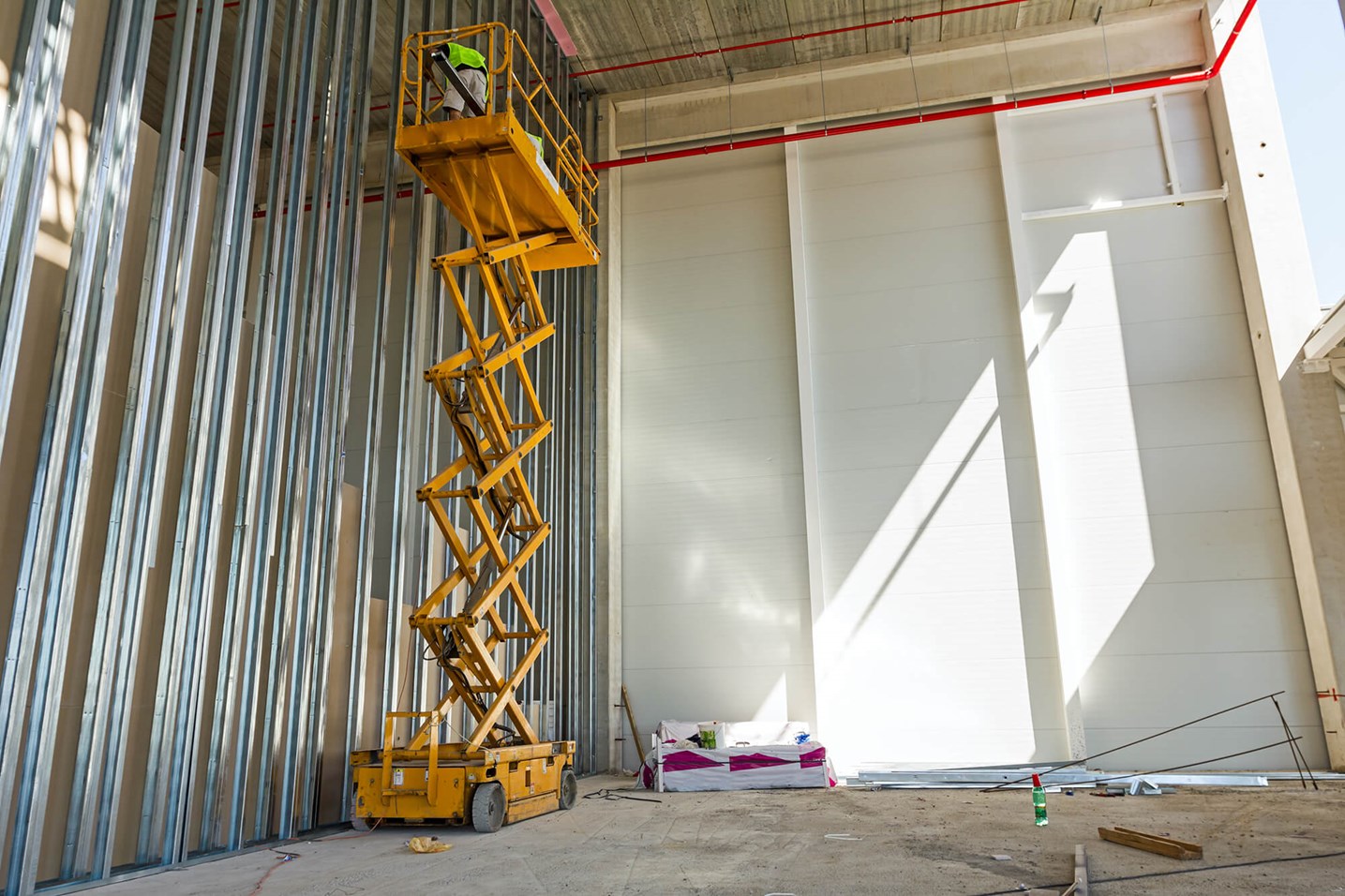Fall prevention: safety standards for working at heights