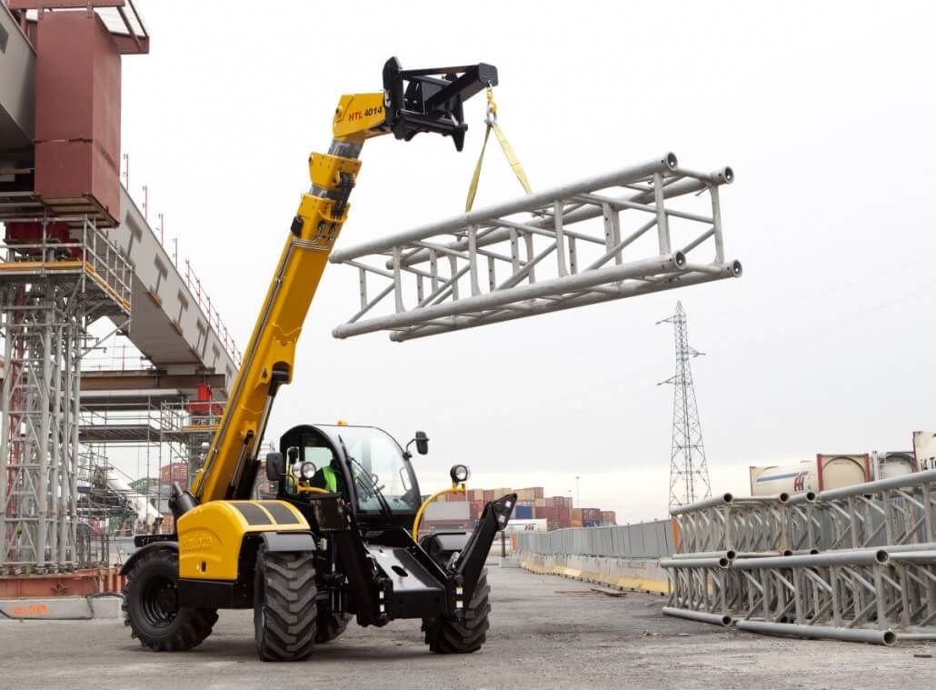 Haulotte telehandler for lifting and moving loads at heights